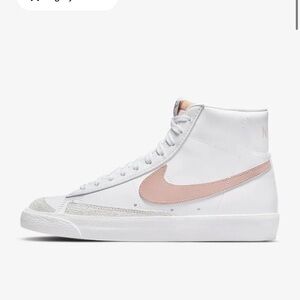Nike Women's White and Tan Sneakers BLAZERS